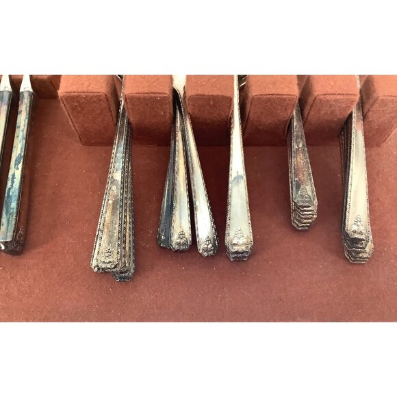 Vintage1946 Prestige Plate BORDEAUX Silverplate Flatware Silverware 48 piece set - Picture 3 of 7